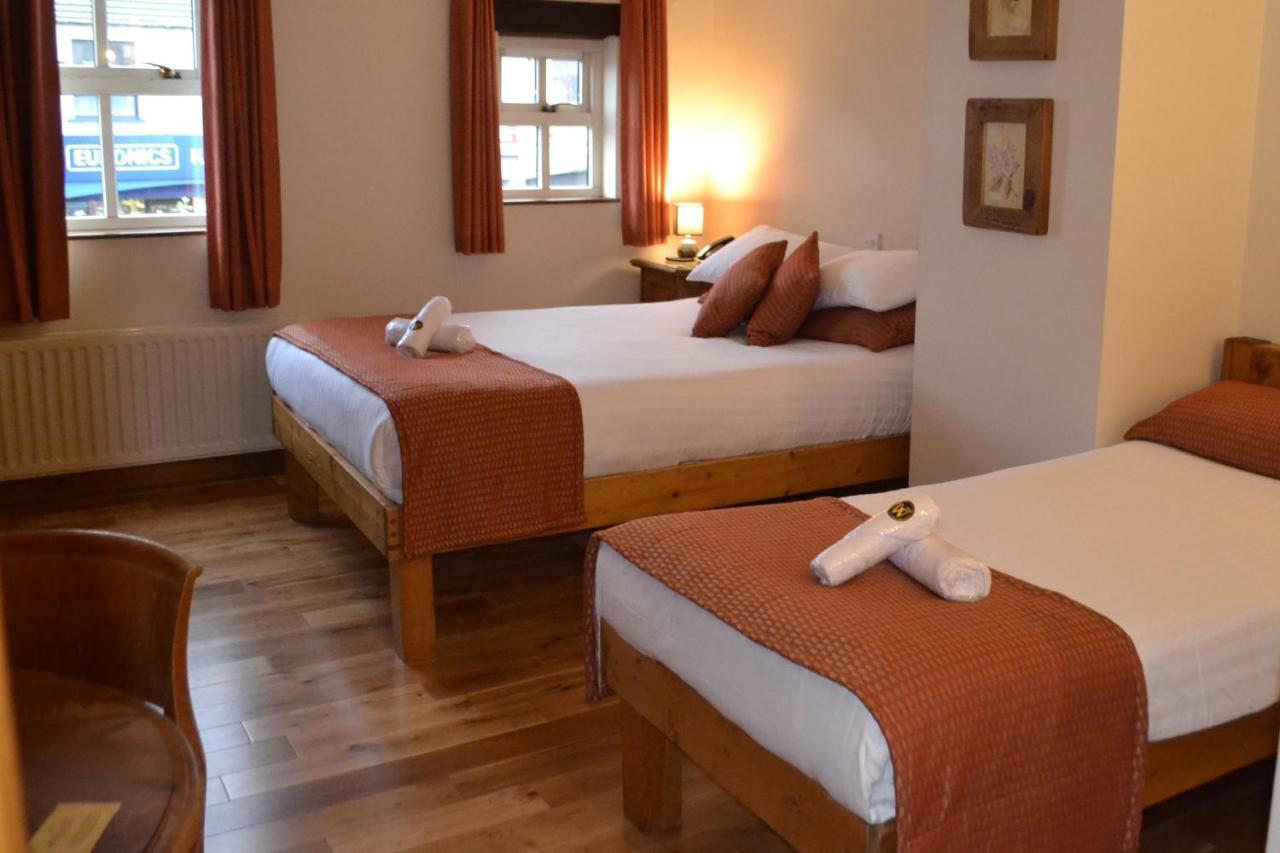 Walsh's And Hotel 3*