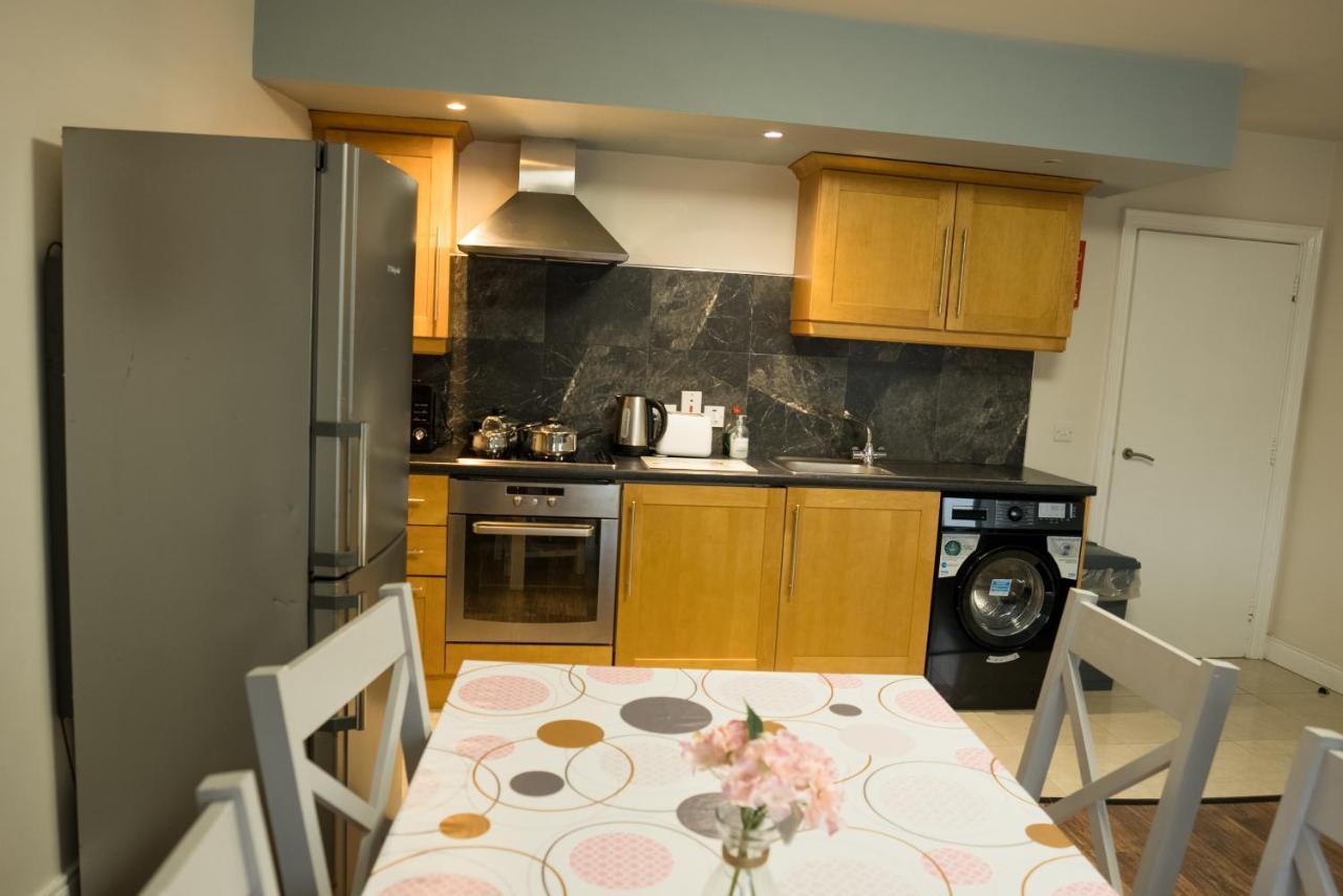 Walsh's And 3* Maghera (Londonderry)