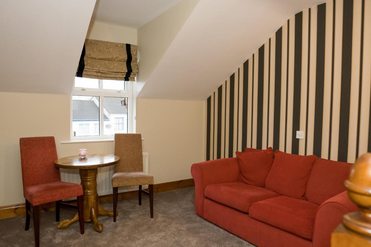Walsh's And 3* Maghera (Londonderry)